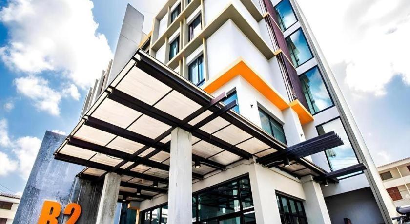 B2 Thippanate Boutique & Budget Hotel Чиангмай Экстерьер фото